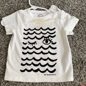 Burberry baby t shirt